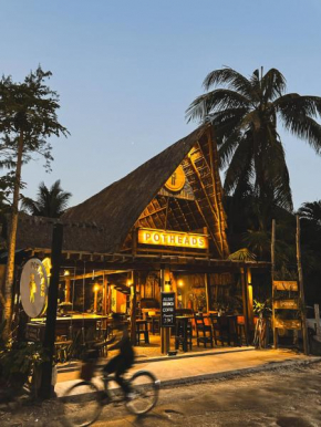 Tunich Jungle Cabañas
